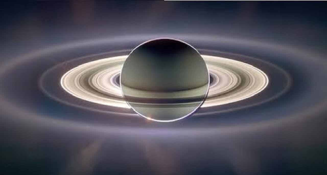 Saturn’s Fresh-Looking Rings Could Be as Old as The Solar System Itself