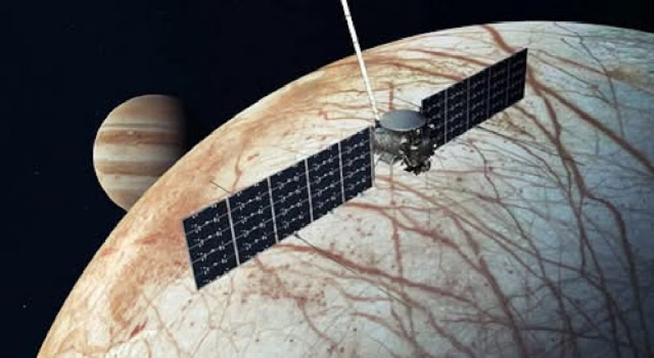 NASA sending message to possible alien life hiding on Jupiter’s moon Europa